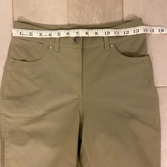 Lululemon City Sleek 5 Pocket 7/8 Pant Rosemary Green Size 4 - Picture 9 of 9
